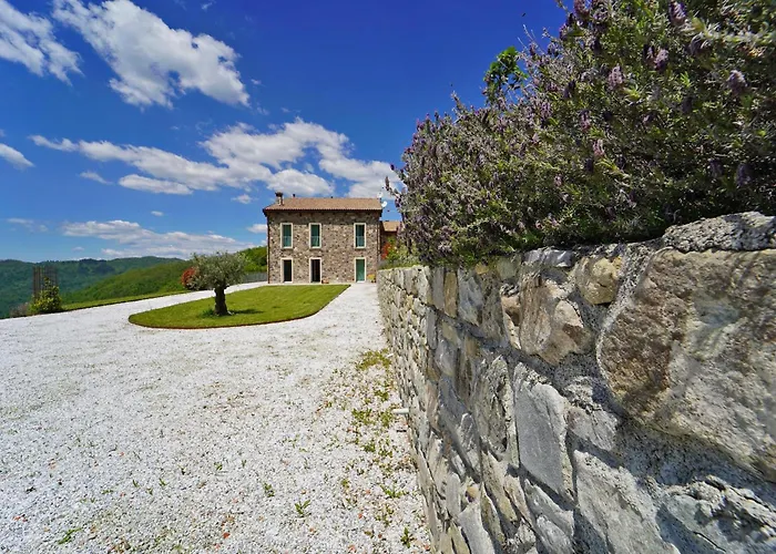 Podere Gaia 16 Pax By Villasretreats
