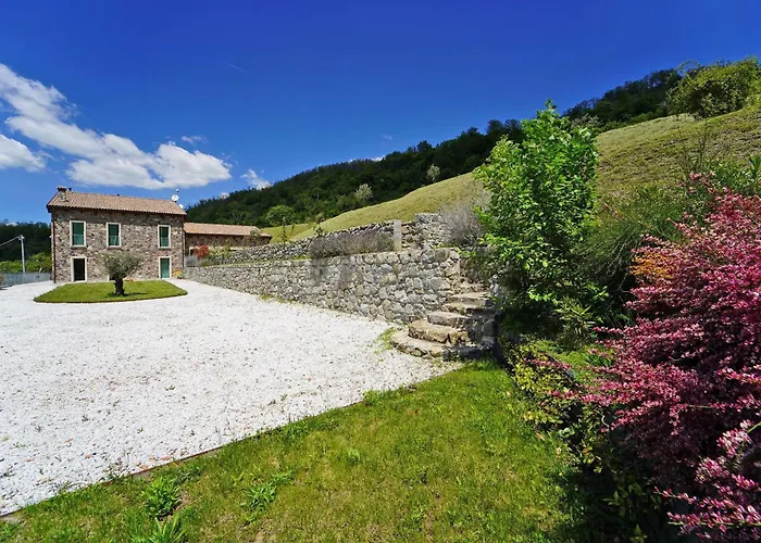 Podere Gaia 16 Pax By Villasretreats Sasseta